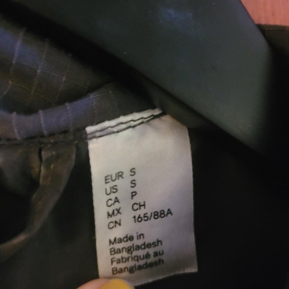 H&M Oversized Grey/Black Utility Vest - Sz. Small - Picture 8 of 9